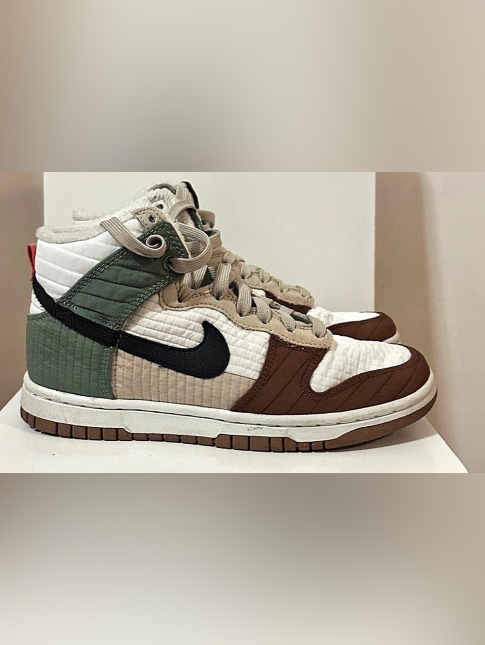 Nike Dunk High LX Next Nature Toasty High-Top Sneakers White & Brown